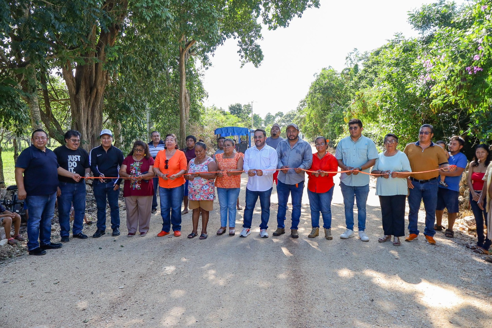 Con esta obra, el Gobierno Municipal reafirma su compromiso de impulsar obras de calidad que mejoren la infraestructura y eleven la calidad de vida de los ciudadanos de Calkiní.