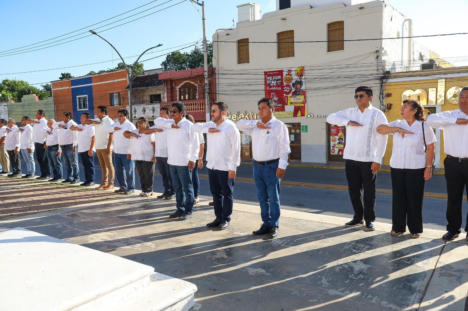 El Ayuntamiento reiteró que recordar esta fecha es una oportunidad para fortalecer los valores de identidad, respeto y responsabilidad cívica, elementos fundamentales para seguir construyendo un Calkiní más participativo y consciente de su historia.